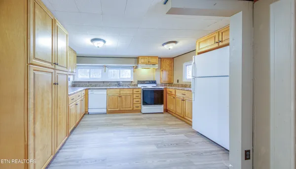 $275,000 | 1308 Lawnville Road, Kingston, TN 37763