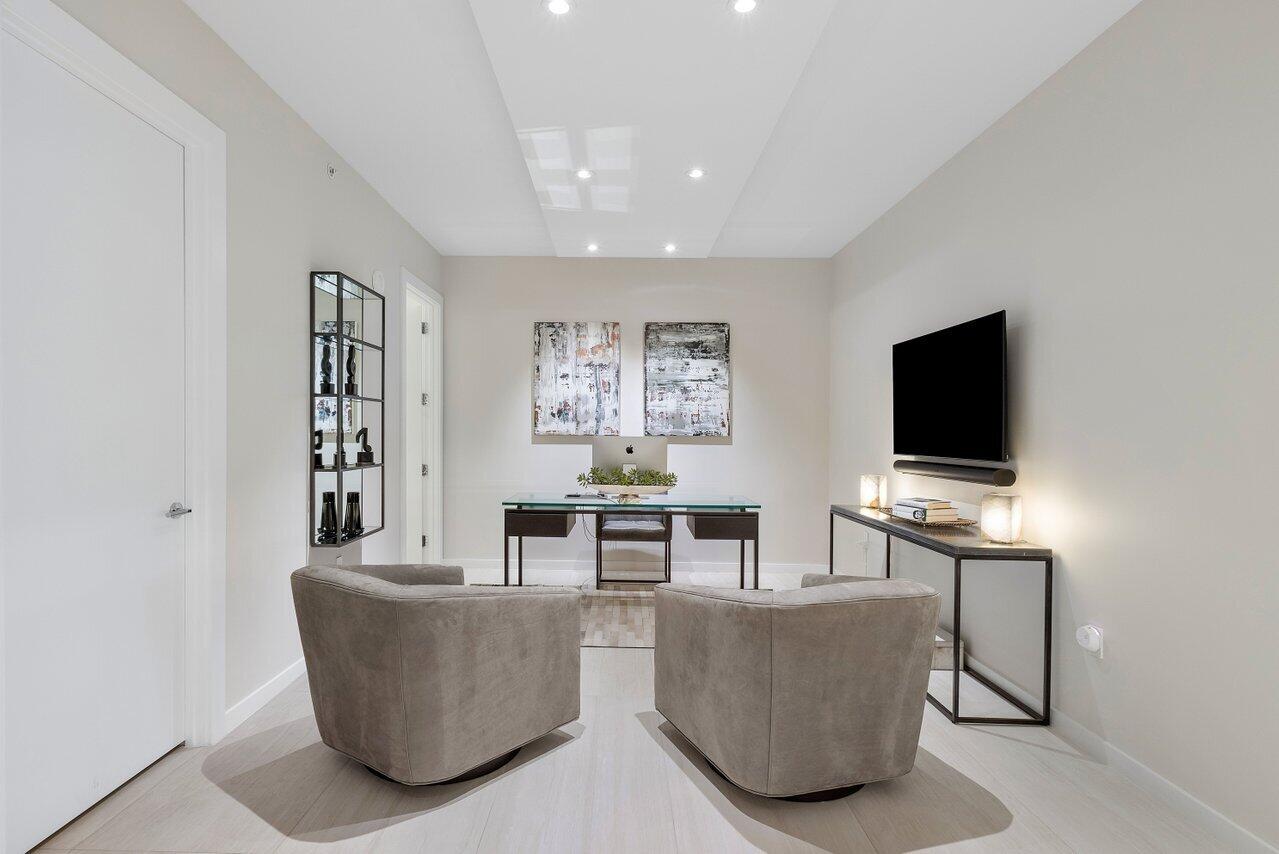 200 Southeast Mizner Boulevard, Unit 307 Boca Raton, FL 33432 - Photo 20 of 74 Open Office/Den