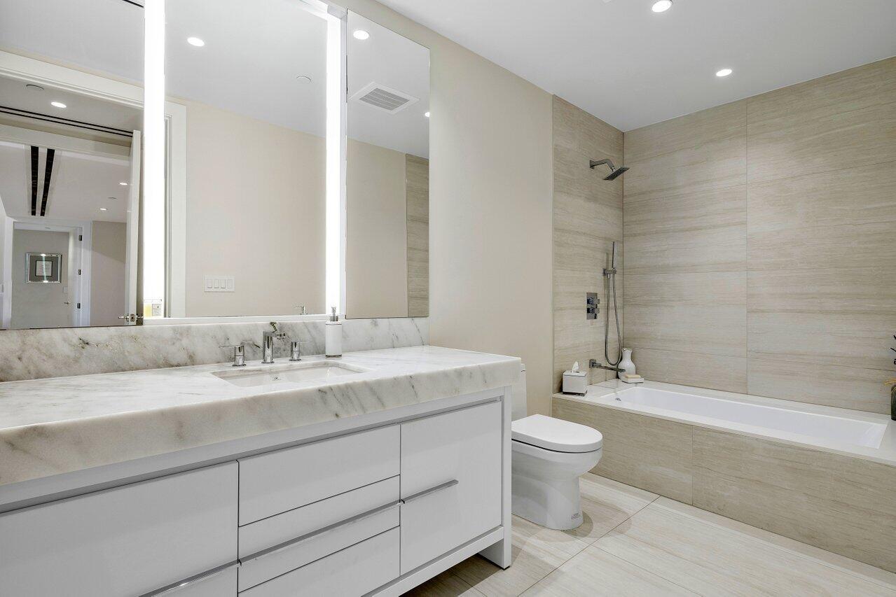 200 Southeast Mizner Boulevard, Unit 307 Boca Raton, FL 33432 - Photo 33 of 74 2nd Full Bathroom