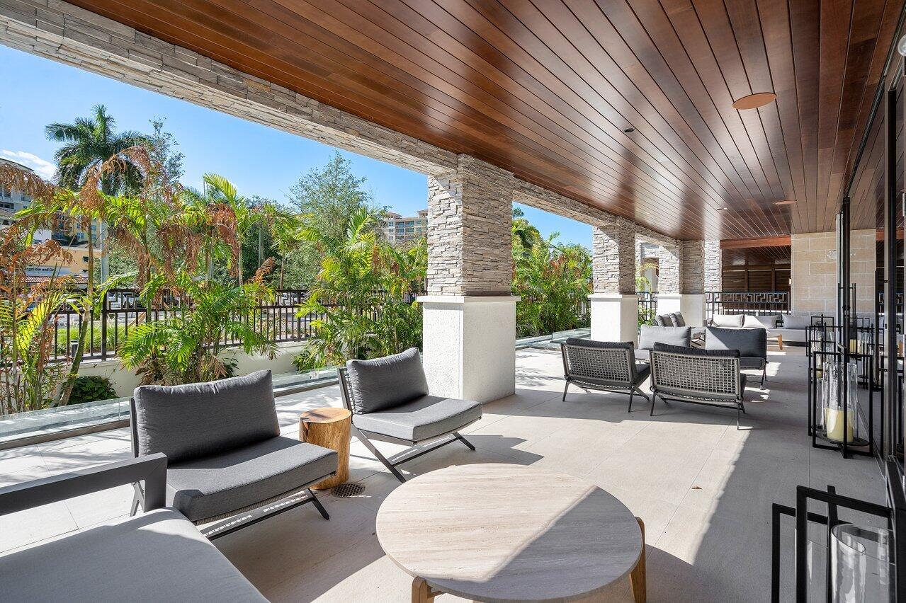 200 Southeast Mizner Boulevard, Unit 307 Boca Raton, FL 33432 - Photo 68 of 74 Ground Floor Outdoor Lounge
