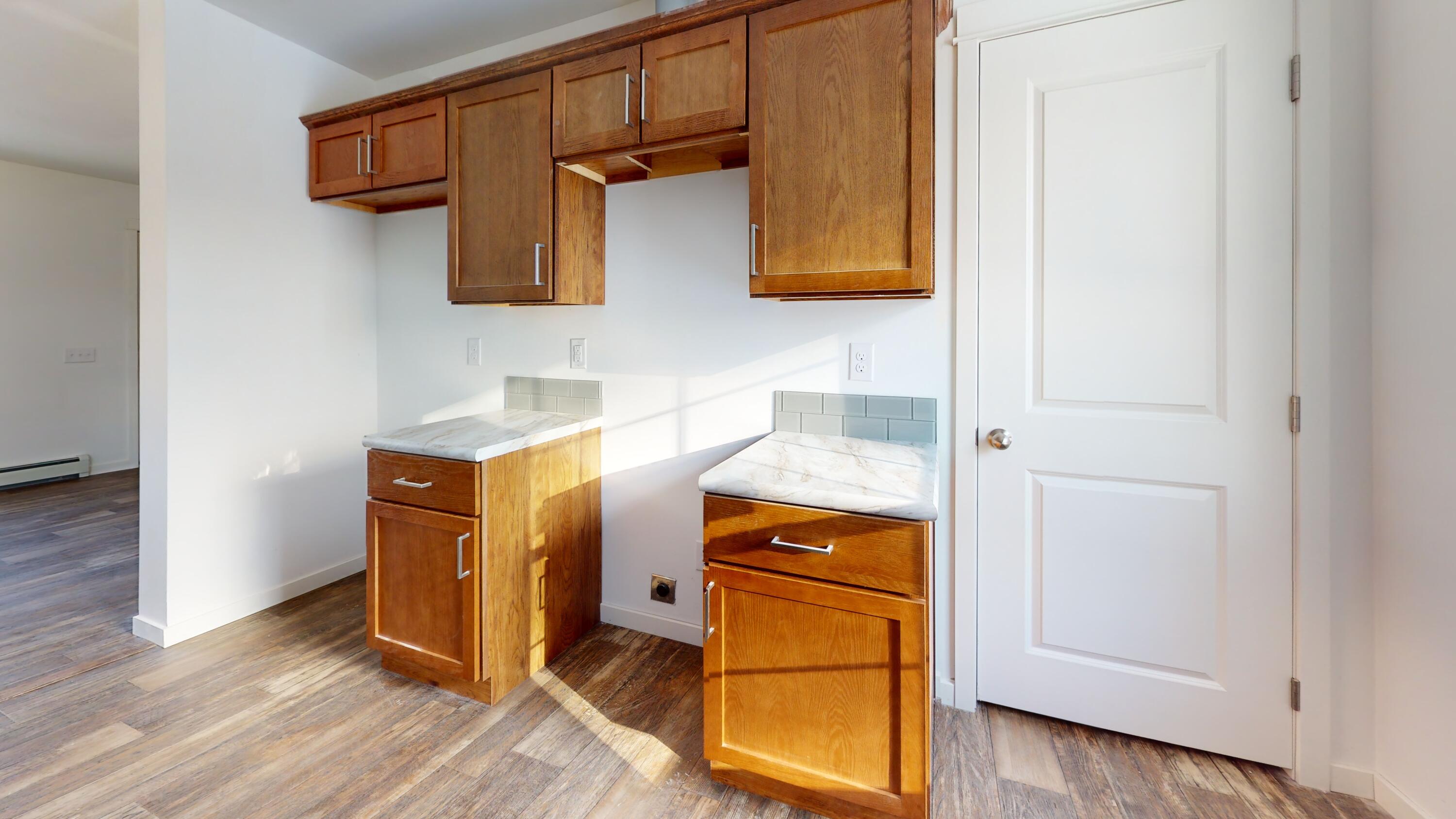 81 Middle Road Sabattus, ME 04280 - Photo 4 of 41 81-Middle-Rd-Sabattus-Maine-04280-Kitche