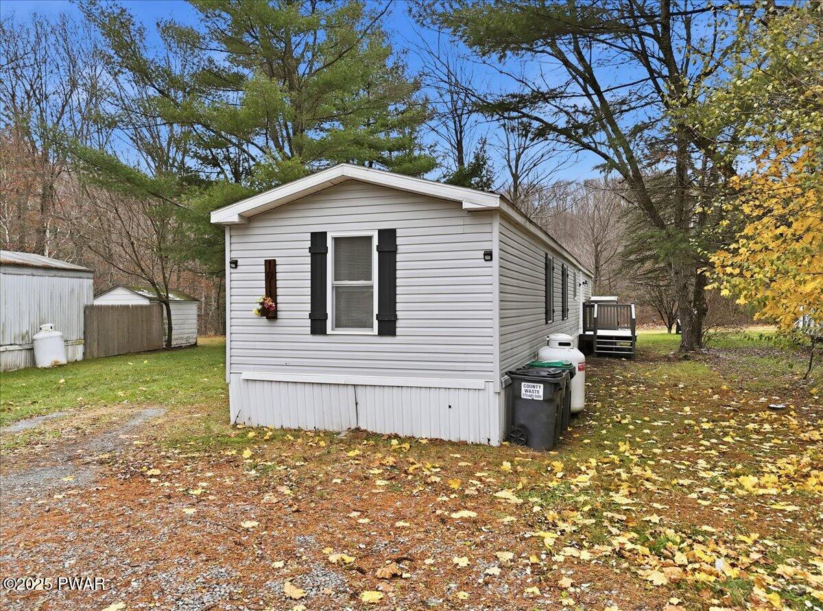 1011 Towpath Road Hawley, PA 18428 - Photo 3 of 40