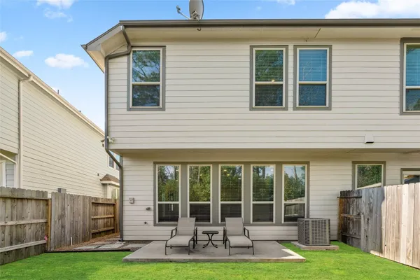 $299,900 | 575 Dry Fork Lane, Conroe, TX 77304
