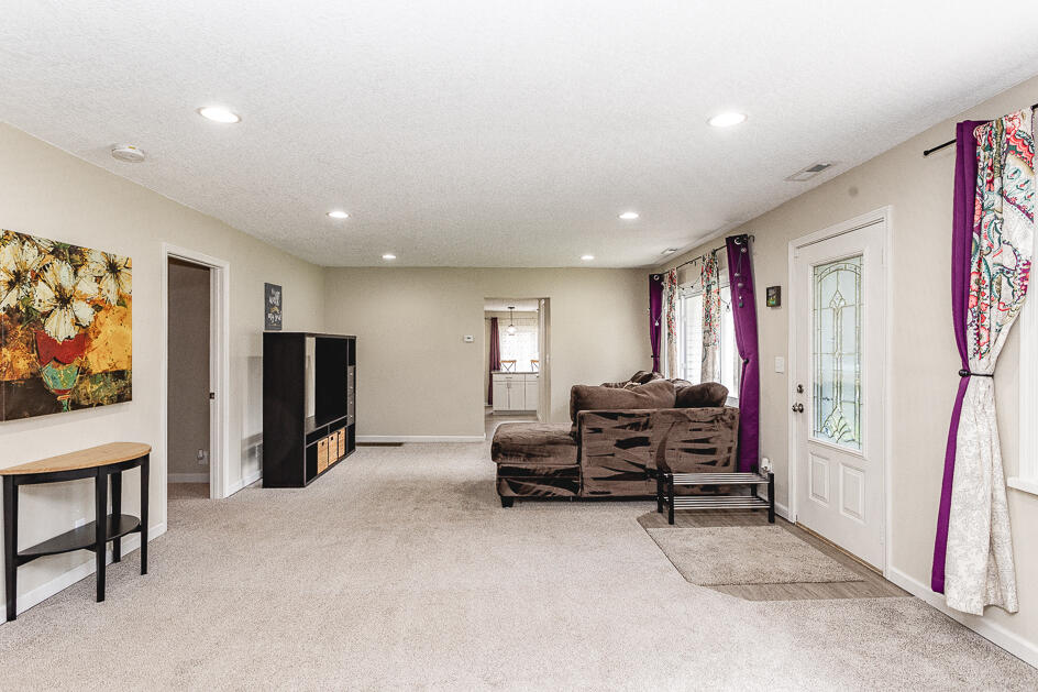 3541 McCain Road Jackson, MI 49203 - Photo 16 of 40 0N0A4775