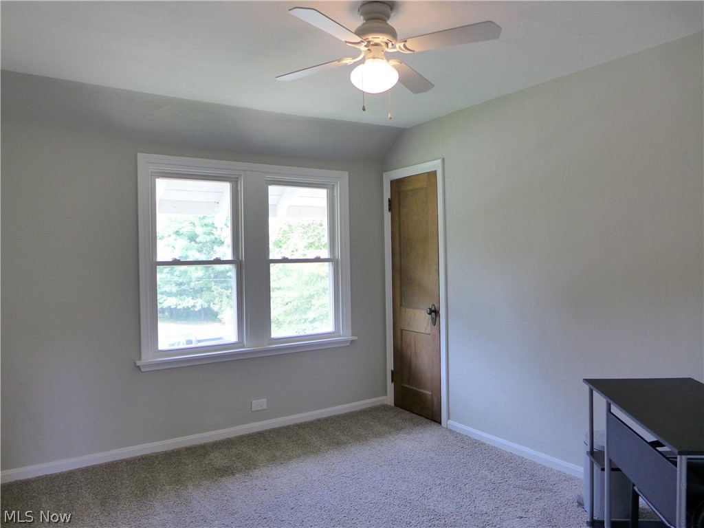 3937 Riveredge Road Cleveland, OH 44111 - Photo 24 of 34 Gallery Image 24