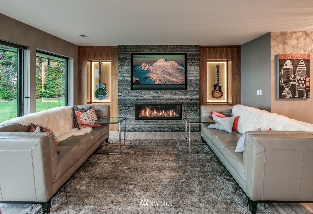 528 Bayside Road Bellingham, WA 98225 - Photo 2 of 25