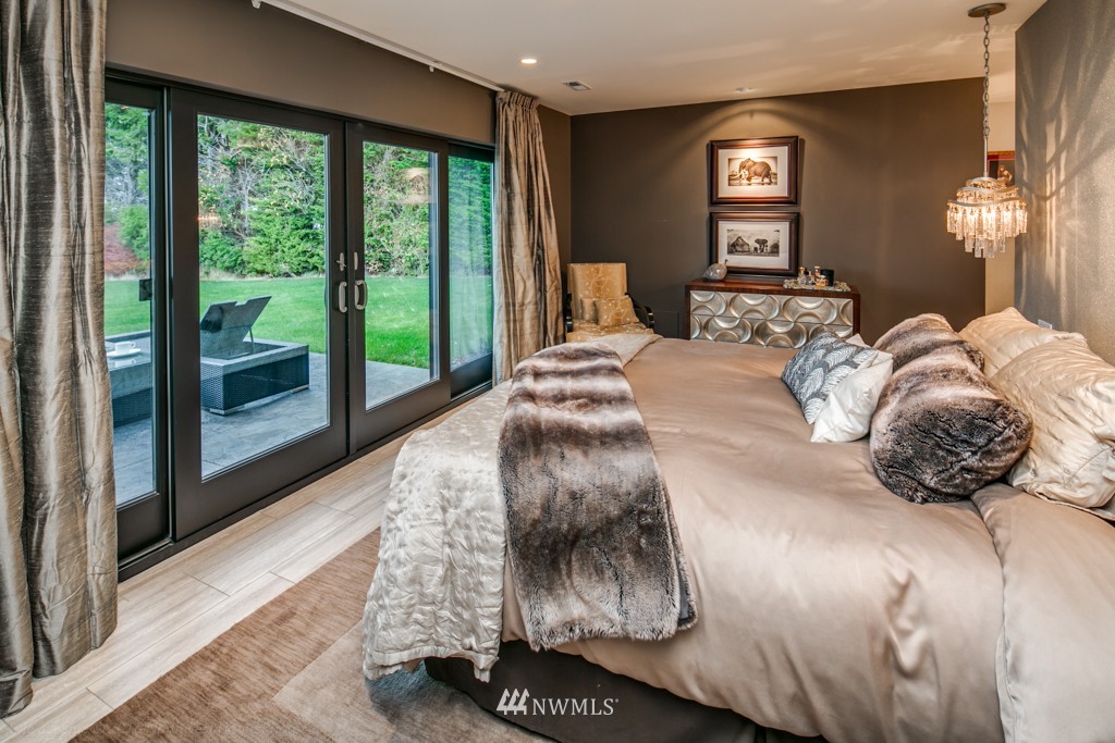 528 Bayside Road Bellingham, WA 98225 - Photo 12 of 25