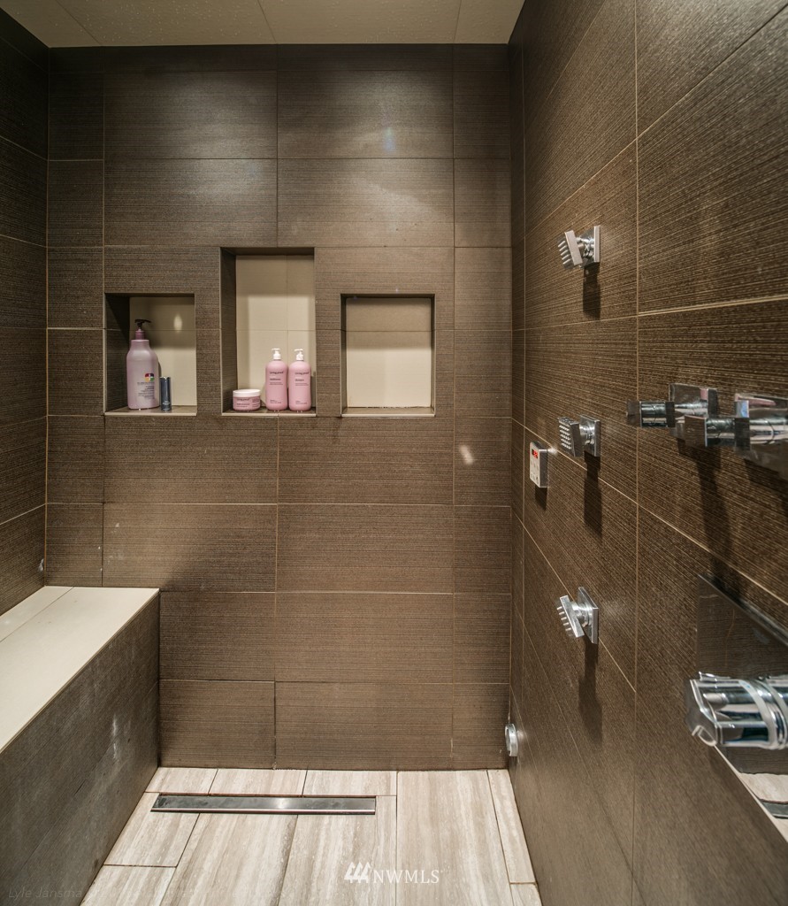 528 Bayside Road Bellingham, WA 98225 - Photo 16 of 25