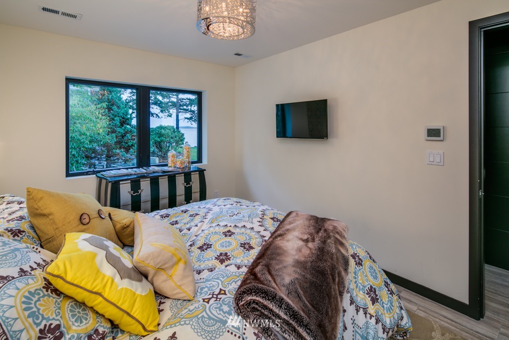 528 Bayside Road Bellingham, WA 98225 - Photo 20 of 25