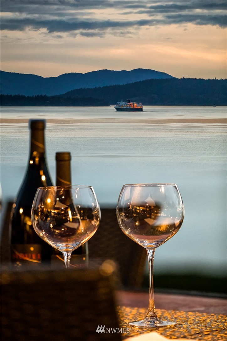 528 Bayside Road Bellingham, WA 98225 - Photo 24 of 25