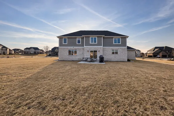 $815,000 | 8660 High Stone Way, Frankfort, IL 60423