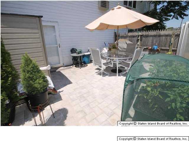 138 Robin Road Staten Island, NY 10305 - Photo 17 of 17 Additional Photo