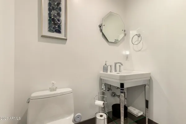 $1,340,000 | 4901 East Ludlow Drive, Scottsdale, AZ 85254