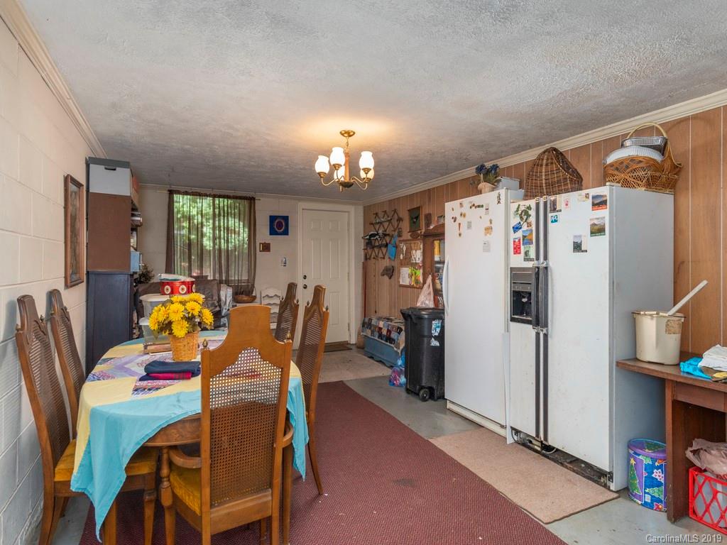 239 Dolan Road Waynesville, NC 28786 - Photo 16 of 27 Gallery Image 16