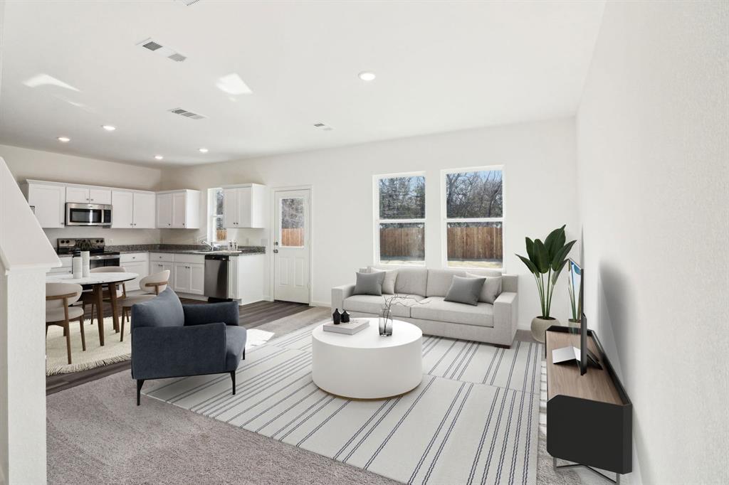 14208 Coness Street Pilot Point, TX 76258 - Photo 4 of 6 SL_Endeavor_Living_Room_a (8)