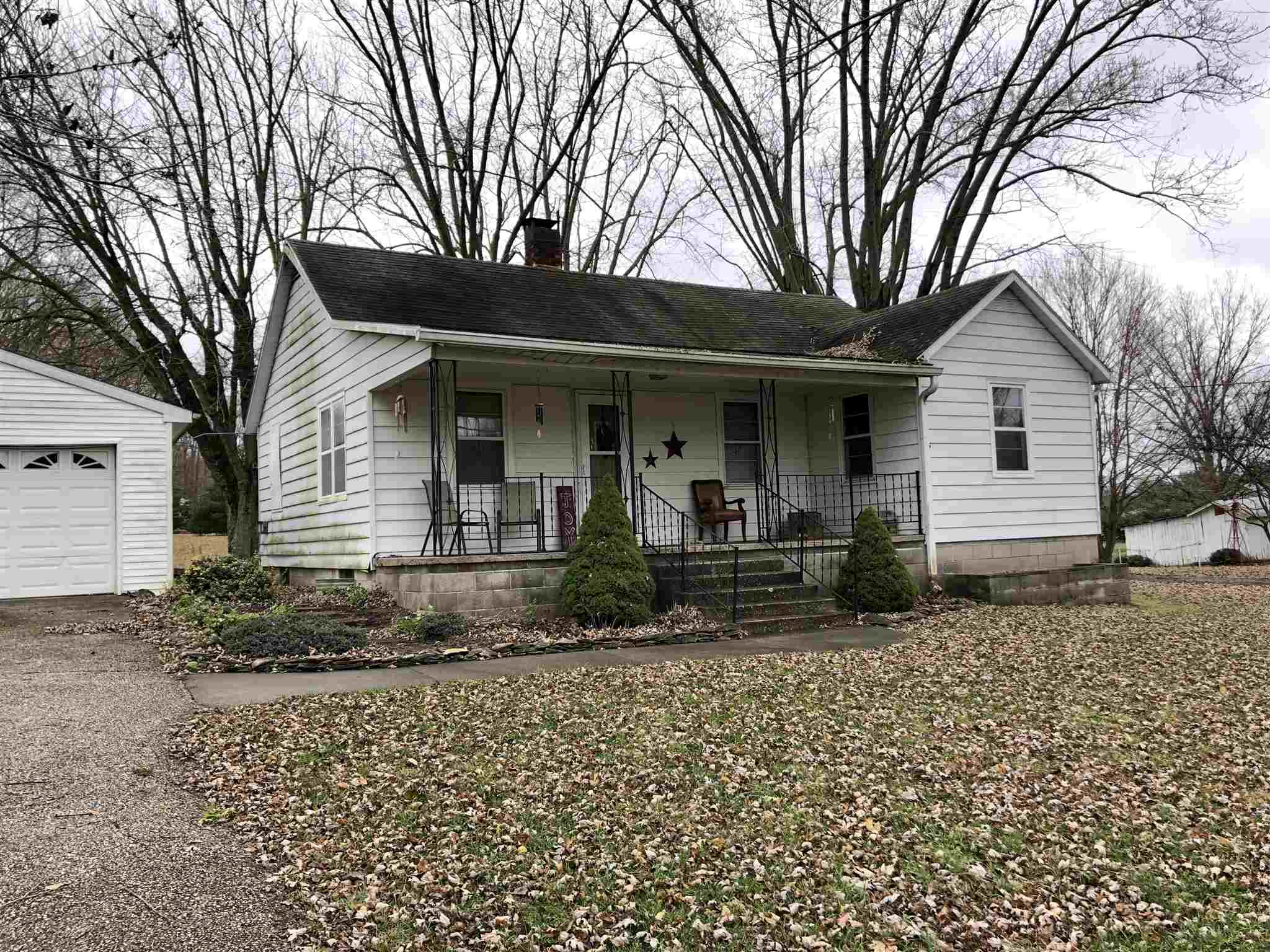 980 Old Farm Road Bedford, IN 47421 - Photo 2 of 22 Gallery Image 2