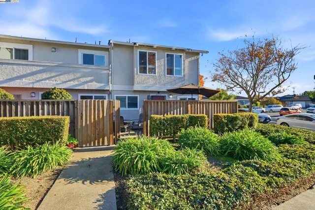 $869,950 | 4091 Lorenzo Terrace, Fremont, CA 94536