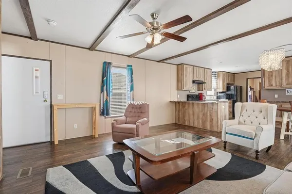 $2,399 | 438 Benjamin Lane, Abilene, TX 79605