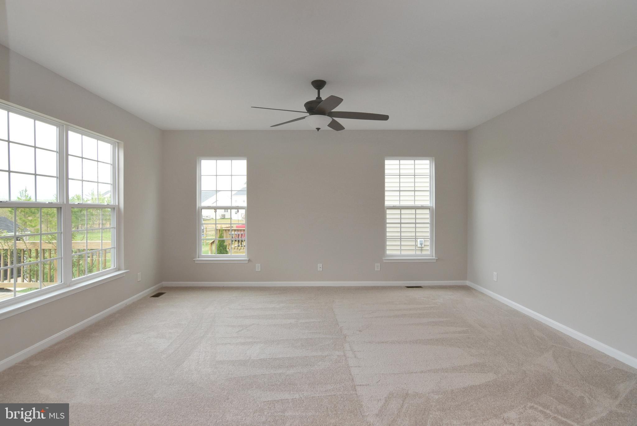 5329 Longbow Road King George, VA 22485 - Photo 19 of 43 Living Room with Ceiling Fan
