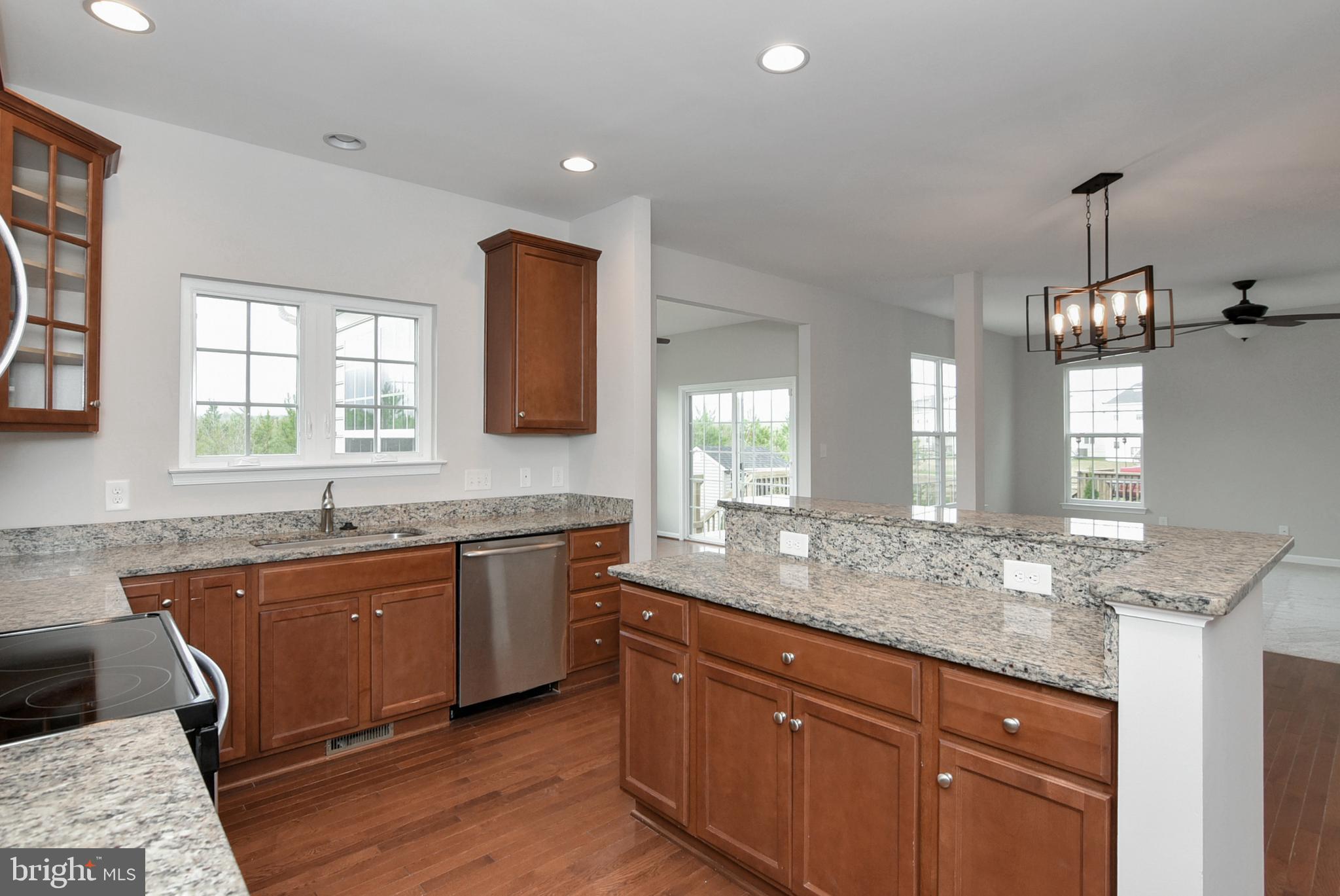 5329 Longbow Road King George, VA 22485 - Photo 9 of 43 Kitchen with Granite Countertops