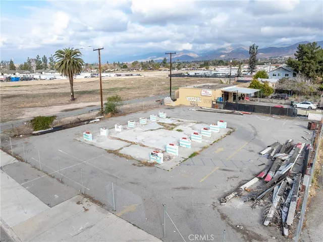 $235,000 | 26468 Base Line Street, Highland, CA 92346