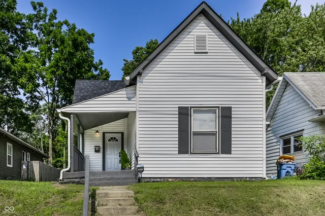$195,000 | 4018 Boulevard Place, Indianapolis, IN 46208