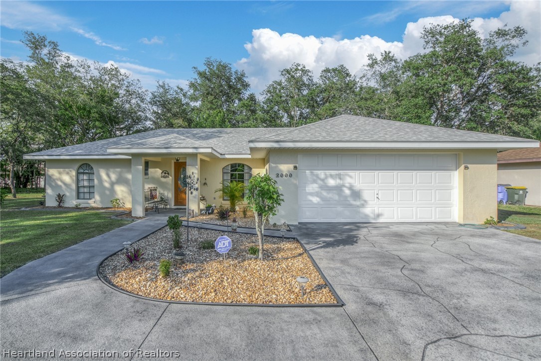 2000 North Sharon Road Avon Park, FL 33825 - Photo 1 of 36 Gallery Image 1