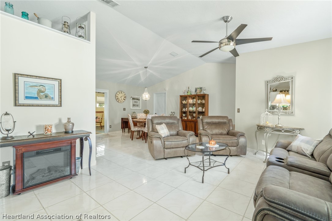 2000 North Sharon Road Avon Park, FL 33825 - Photo 3 of 36 Gallery Image 3