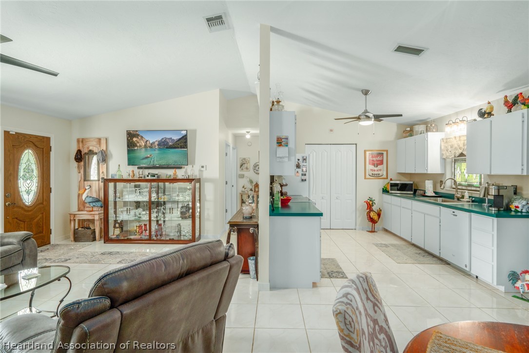 2000 North Sharon Road Avon Park, FL 33825 - Photo 9 of 36 Gallery Image 9
