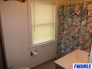 1608 Fairhill Road Fort Wayne, IN 46808 - Photo 12 of 19