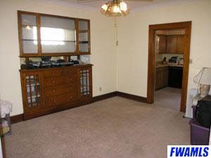 1608 Fairhill Road Fort Wayne, IN 46808 - Photo 4 of 19