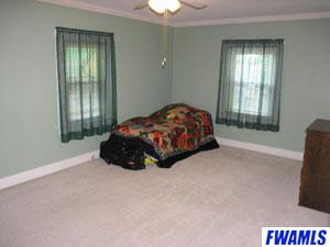 1608 Fairhill Road Fort Wayne, IN 46808 - Photo 8 of 19