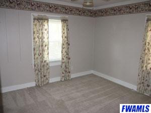 1608 Fairhill Road Fort Wayne, IN 46808 - Photo 10 of 19