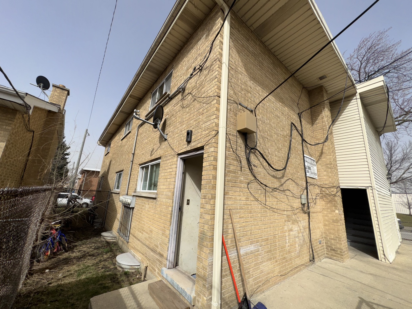 3037 Bright Street Franklin Park, IL 60131 - Photo 3 of 33