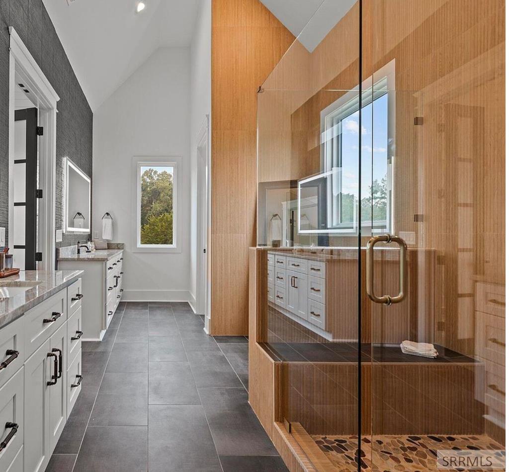 1660 Shadow Loop South Ashton, ID 83420 - Photo 12 of 35