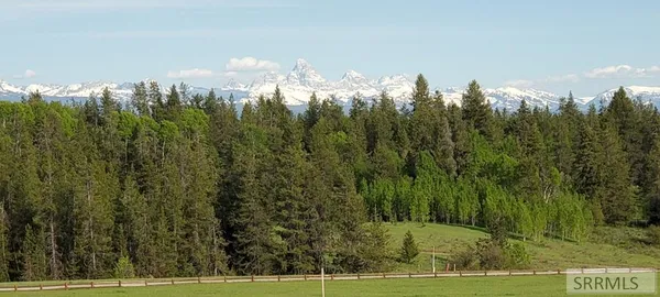 $1,900,000 | 1660 Shadow Loop South, Ashton, ID 83420