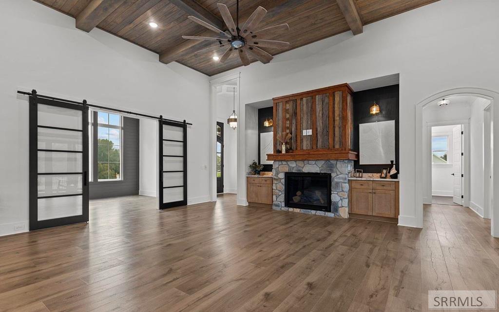 1660 Shadow Loop South Ashton, ID 83420 - Photo 7 of 35