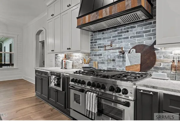 $1,900,000 | 1660 Shadow Loop South, Ashton, ID 83420