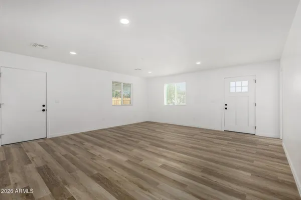 $559,900 | 2208 East Alta Vista Road, Phoenix, AZ 85042