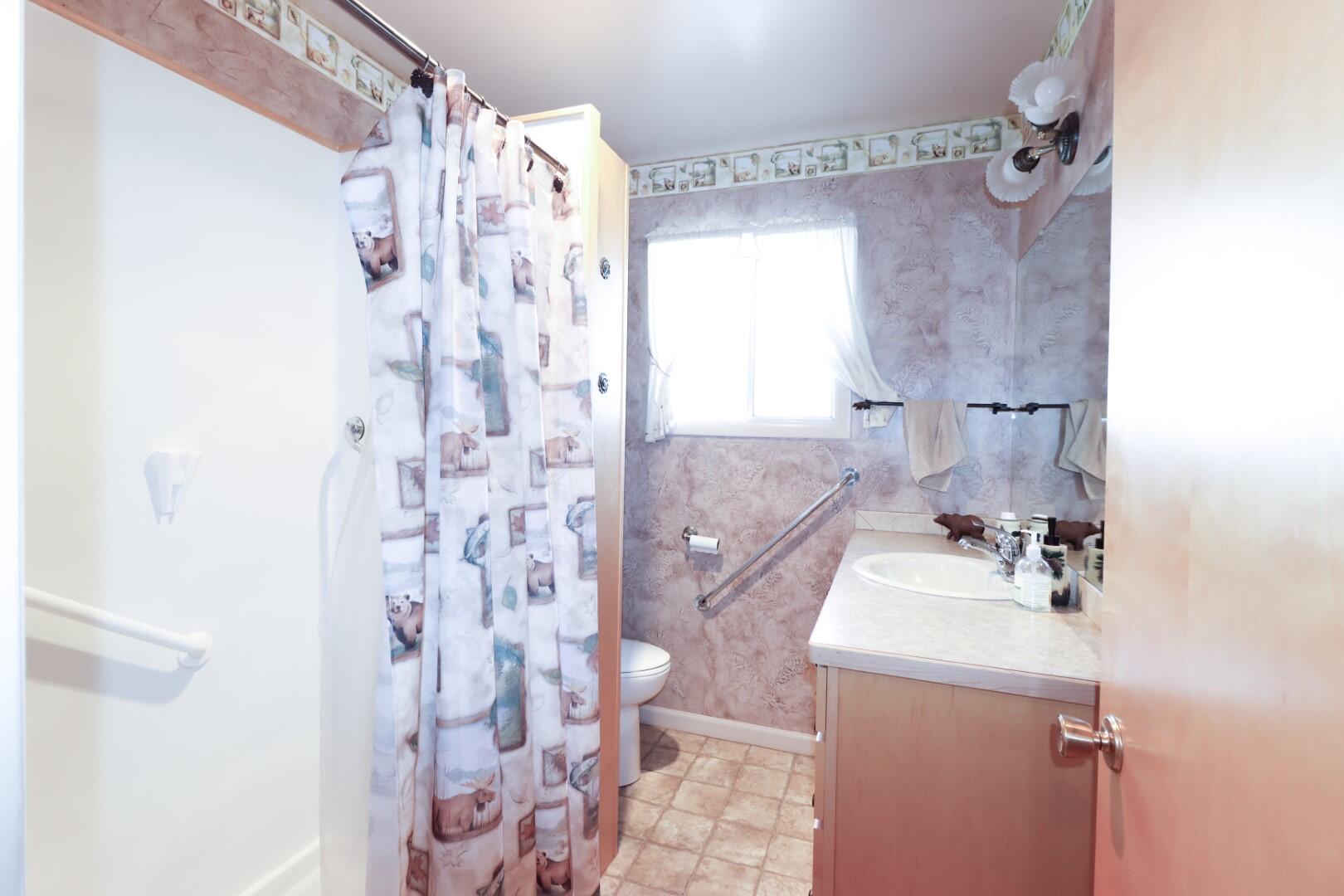 22460 McArdle Road Bend, OR 97702 - Photo 10 of 32 Pic 11