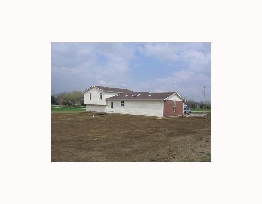 5241 Knollwood Road Springfield, OH 45502 - Photo 2 of 10