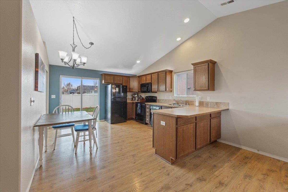7809 Milton Spokane, WA 99208 - Photo 7 of 20 Gallery Image 7