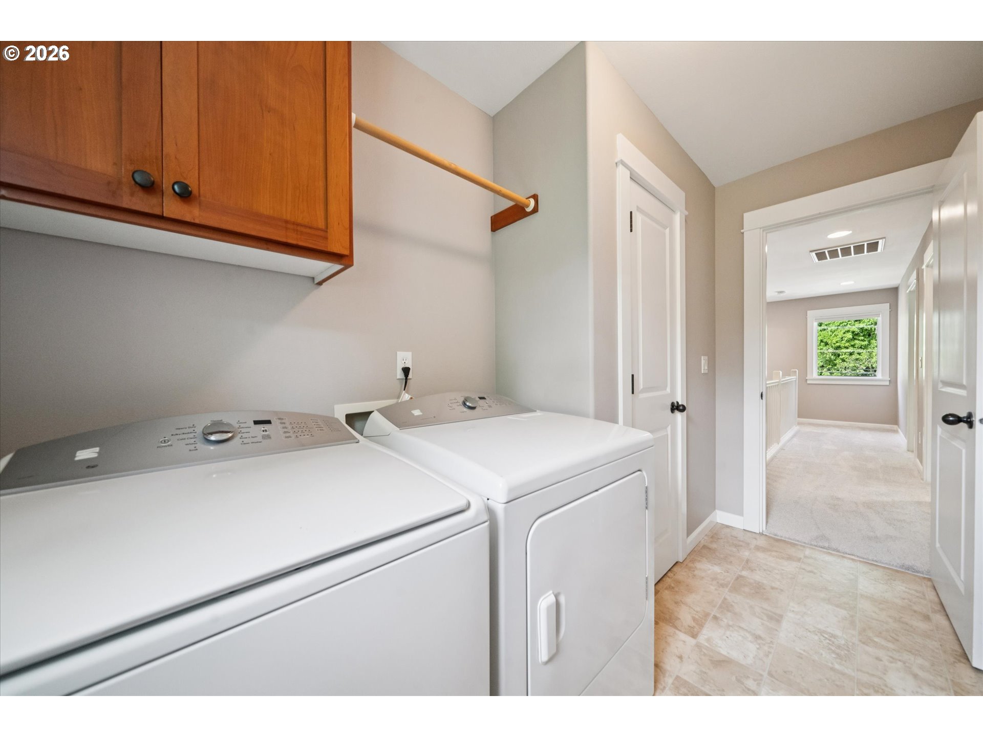 4434 Southwest Arnold Street Portland, OR 97219 - Photo 38 of 43 Gallery Image 38