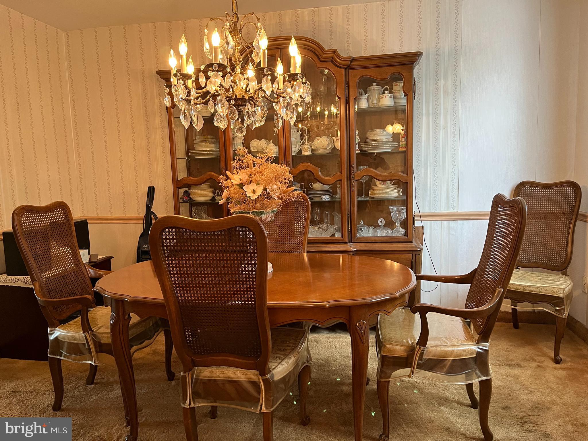 11724 Brandon Road Philadelphia, PA 19154 - Photo 17 of 56 View of Dining Rm from
Kitchen