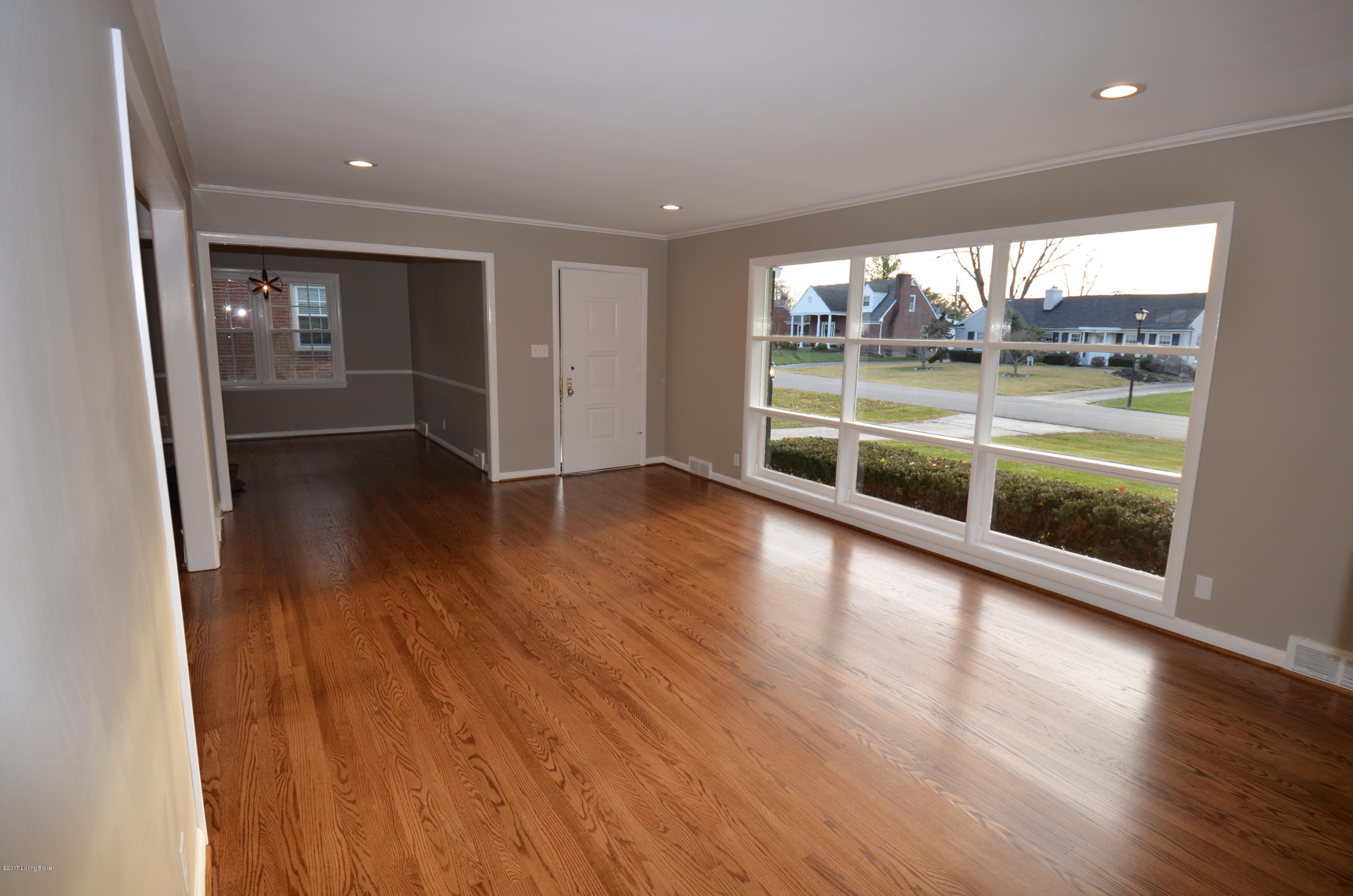 719 Indian Ridge Road Louisville, KY 40207 - Photo 9 of 38 View of living room