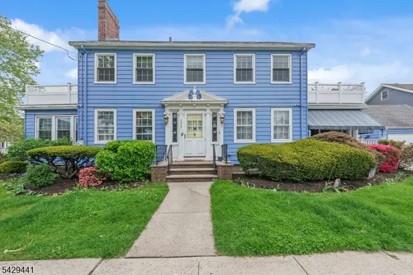 $799,999 | 748 Livingston Road, Elizabeth, NJ 07208