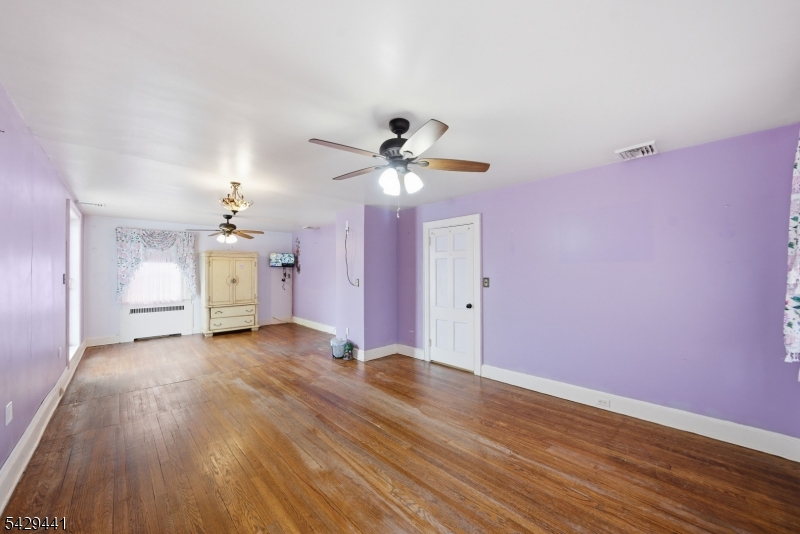 748 Livingston Road Elizabeth, NJ 07208 - Photo 22 of 45