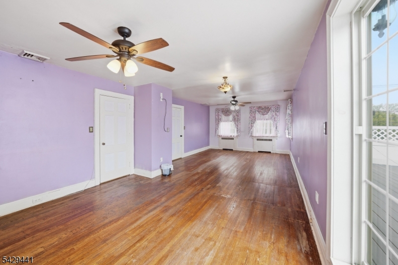 748 Livingston Road Elizabeth, NJ 07208 - Photo 23 of 45