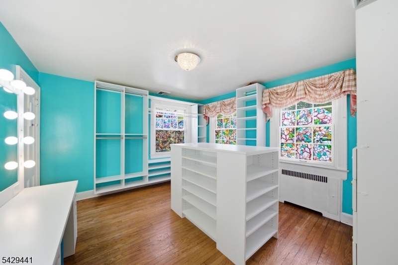 748 Livingston Road Elizabeth, NJ 07208 - Photo 25 of 45