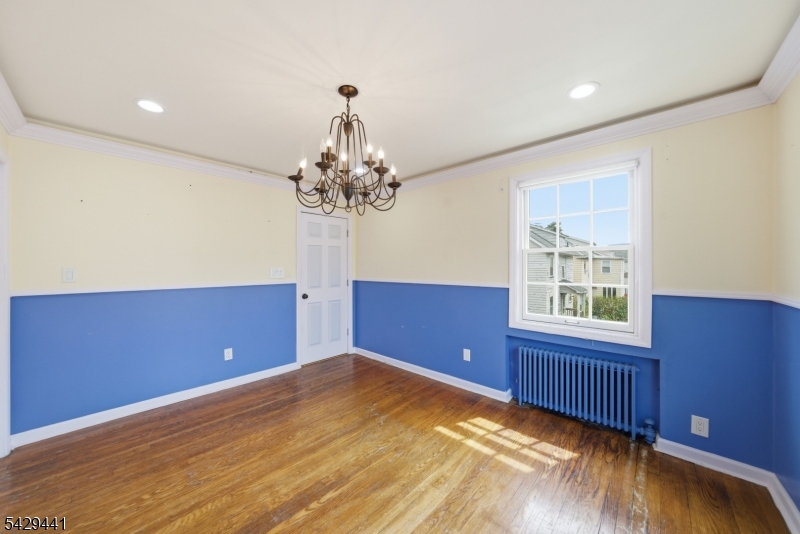 748 Livingston Road Elizabeth, NJ 07208 - Photo 27 of 45